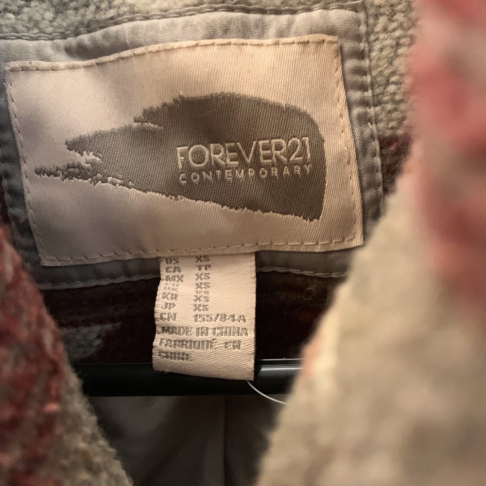 Forever 21 Wrap Jacket Ganado Patterned - image 5